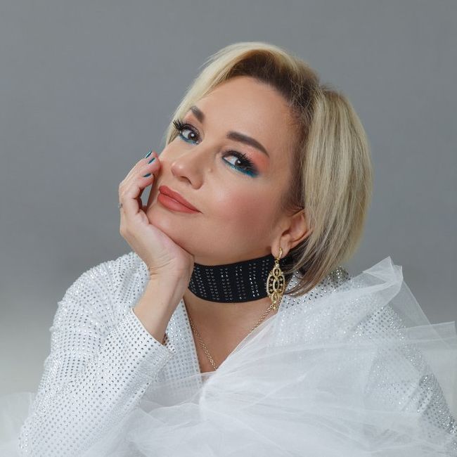 Исполнитель Татьяна Буланова
